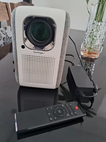 Projetor Touyinger H6 Pro 6500 lúmens