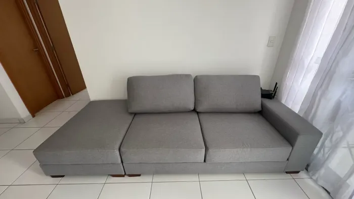 Sofá retrátil linho 2,80m - seminovo