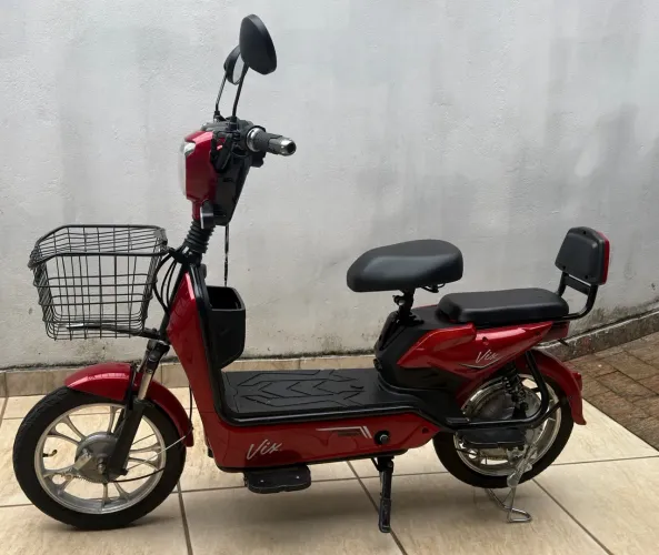 Moto Elétrica VIX IMPECÁVEL