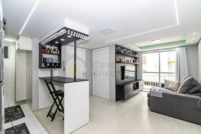 Apartamento 50m2 mobiliado, 1 Dormitório com Closet, Automatizado com IA, Sítio Cercado