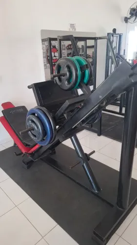Máquinas de Academia para Musculação