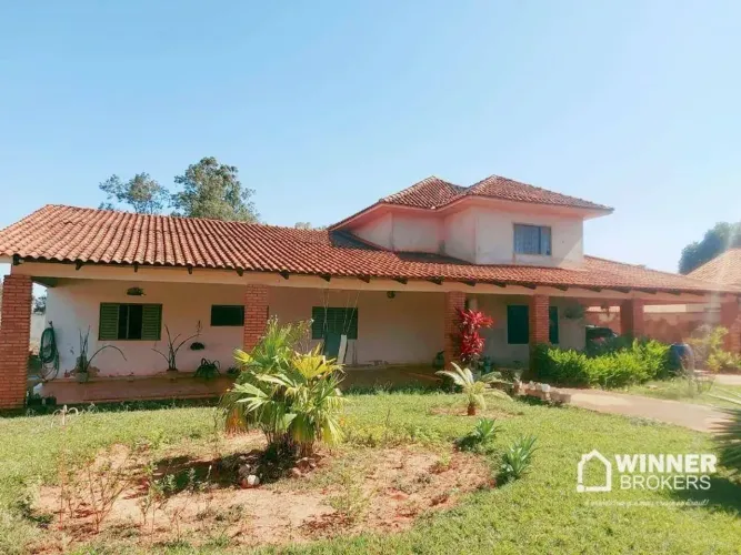 Casa com 4 dormitórios à venda, 310 m² por R$ 1.200.000,00 - Centro - Planaltina do Paraná