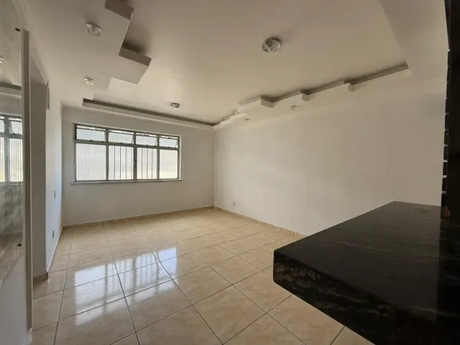 MS - VENDO APARTAMENTO NO RESIDENCIAL TAVARES BASTOS - 3 QUARTOS - MARAMBAIA