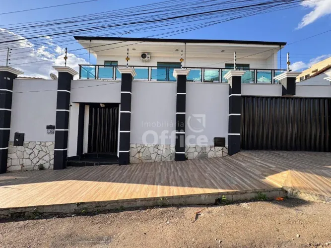 Casa com 4 dormitórios para alugar, 400 m² por R$ 7.000,00/mês - Residencial Araujoville -