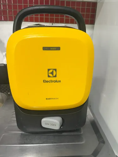 Lavadora de Alta Pressão Electrolux EasyWash 1650 PSI
