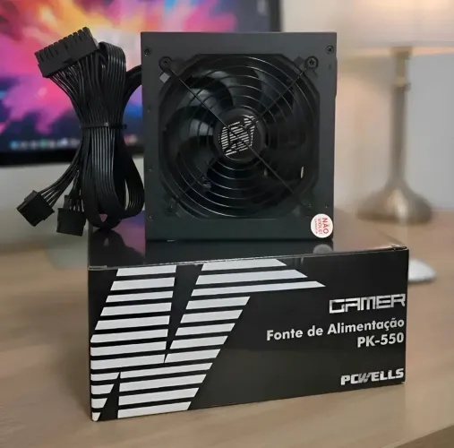 Fonte Atx 550w Gamer Pcwells Pk-550 24p. Com Cabo Cor Preto.