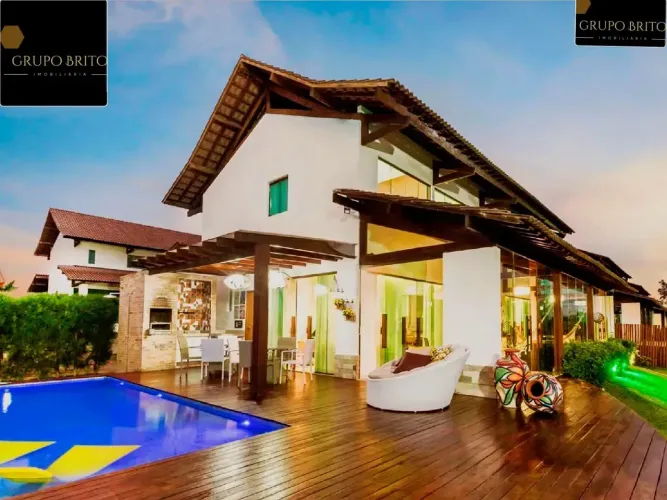ALTO PADRÃO SEM COMPARAÇÃO! 400m² DE SOFISTICAÇÃO EM CONDOMÍNIO FECHADO!