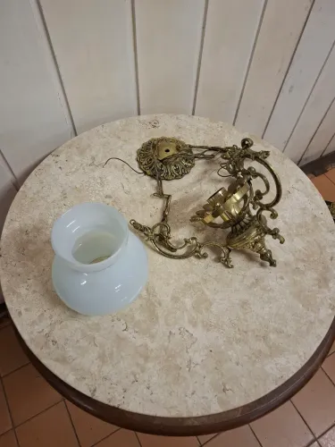 Lustre Pendente lampião Bronze Com tulipa De Vidro Leitoso