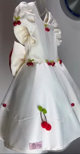 Vestido cerejinha
