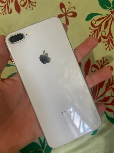 iPhone 8 Plus 64gb