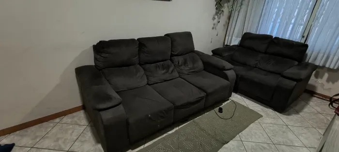 Sofá 3 e 2 lugares