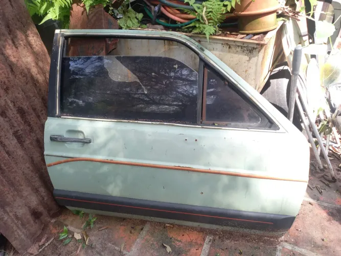 Porta para Volkswagen Gol Bx 81-84