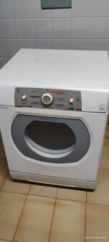 Máquina Brastemp Ative! Secadora de Roupas a Ar Quente - 10 kg