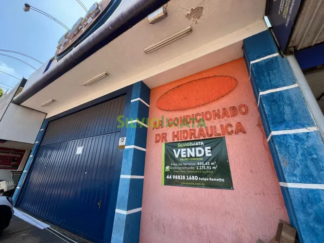 Barracão comercial em "L" e com duas frentes, tendo os acessos pela Avenida Morangueira e