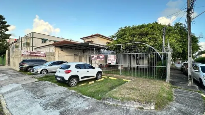 Predio Comercial - Bairro Ponto de Parada
