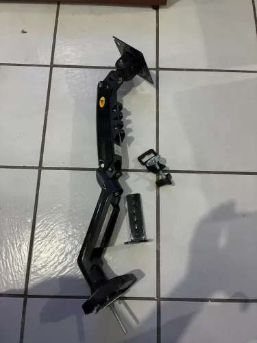 Suporte Articulado para Monitor NB F80 (Pistão a Gás) - Barato!