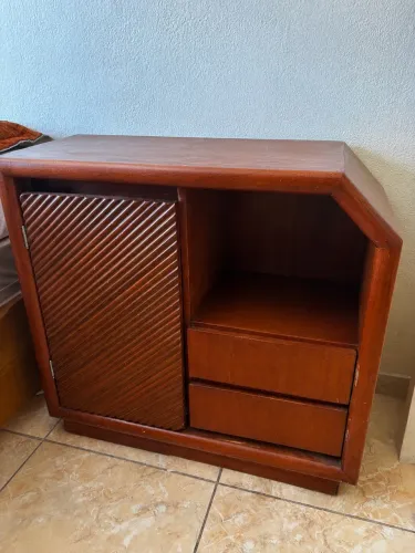 Conjunto de mesa de cabeceira