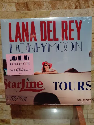 Lana Del Rey - Honeymoon Vinil Duplo (LACRADO)