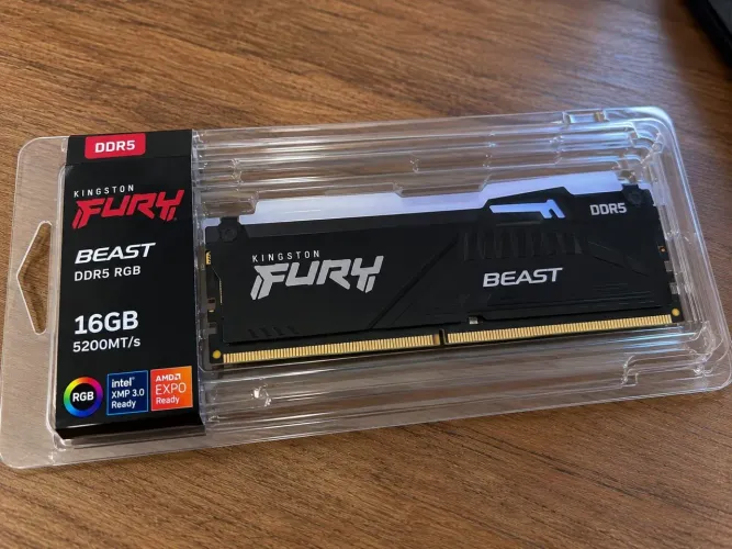 Memória Kingston Fury Beast RGB DDR5 16GB 5200MHz NOVO lacrado