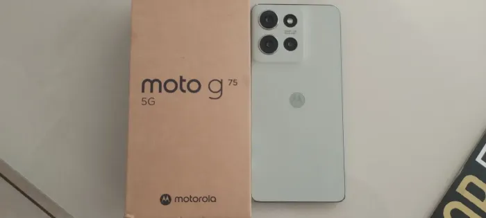 Motorola G75 