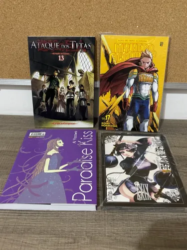 4 MANGÁS DESAPEGO! Ataque dos titãs, My Hero Academia, Paradise Kiss e Black Butler