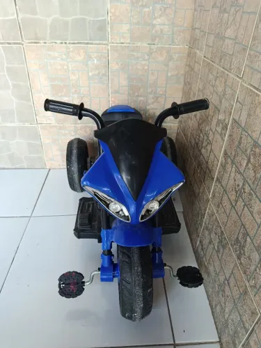 Moto elétrica Infantil