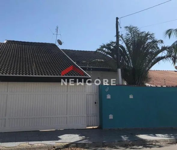 Casa em Rua Serra negra - Centro - Tremembé/SP