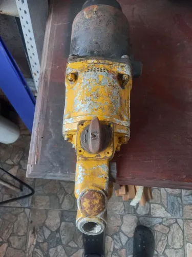 Chave de impacto pneumática 1.1/2 puma at5090 no estado
