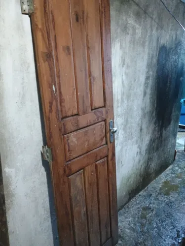 Porta de madeira 220x60