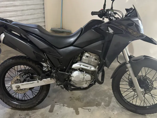 XRE 300 2022