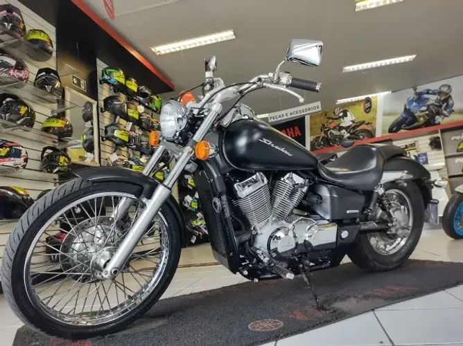 Honda VT 750 SHADOW 2013 Extremamente nova e com baixo km!!