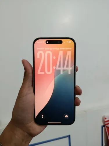 iPhone 16 PRESERVADO - Garantia Apple 08/26