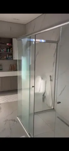Pia Nanoglass e armario