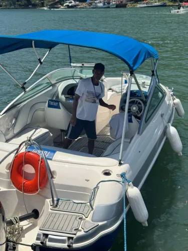 Lancha focker 22.5 mercury 150HP