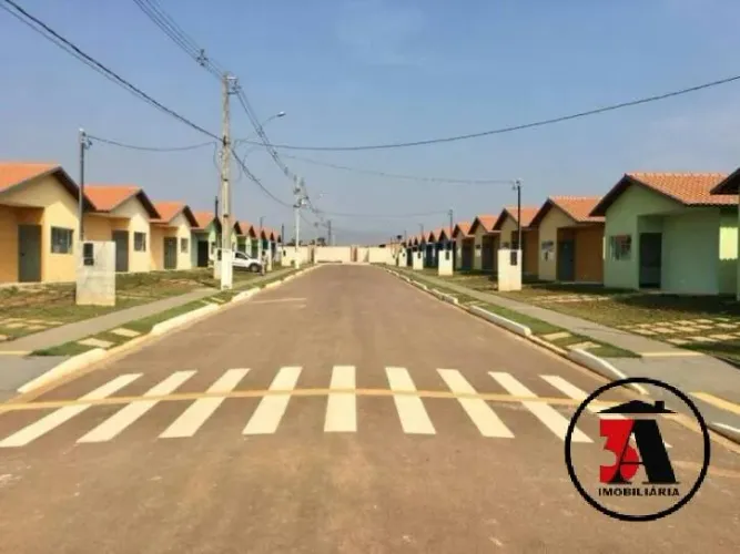 Lagoa Azul Topázio - Casas Novas 2/4 ou 3/4