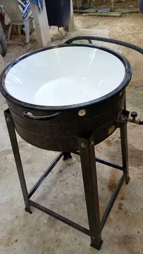 Tacho de fritura grande, 14 litros nova, funcionando perfeitamente, aceito cartões