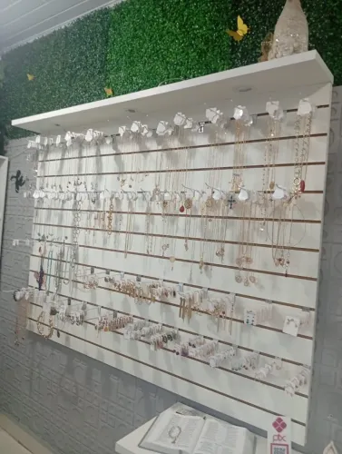Painel canaletado