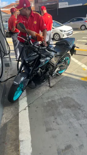 ? Yamaha MT-03 à venda ?