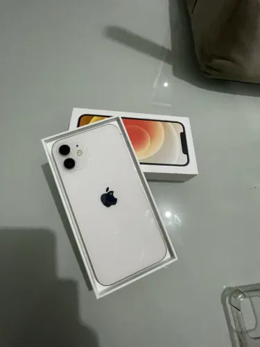 iPhone 12