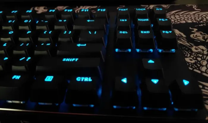 Teclado Logitech G PRO X TKL LIGHTSPEED
