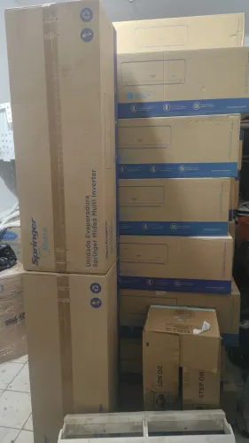 Evaporadora 24.000 BTUs inverter casa com placa universal motor ventilador é 220 volts