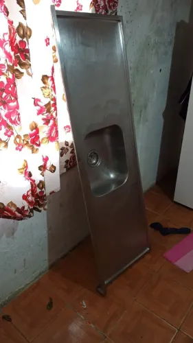 Vendo pia inox medindo 1,60
