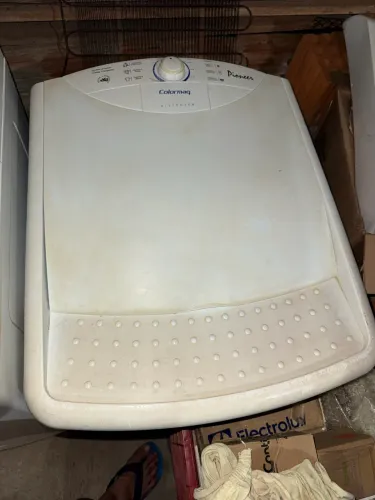 Tanquinho colormaq 2,7kg 220v