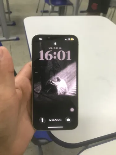 iPhone 13