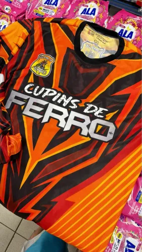 Camisa cupins de ferro