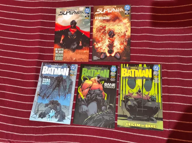 HQS Batman e SuperMan Absolute