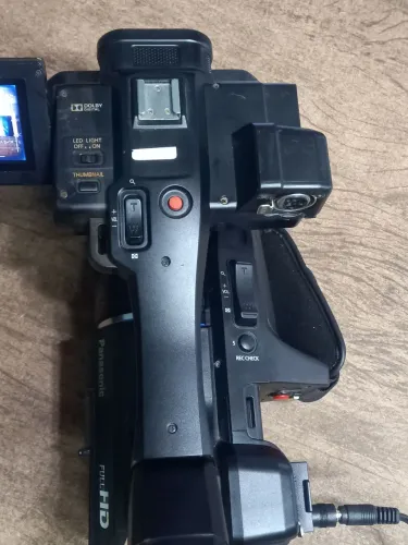 Filmadora ag ac30 full HD