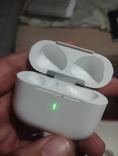 Caixa de fone( para quem perdeu sua caixa e e não quer pagar 50 conto em outro)