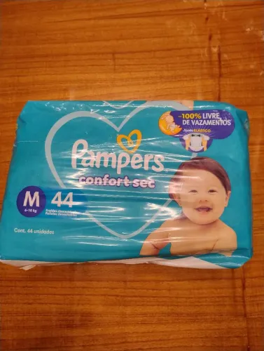Fralda Pampers confort sec M