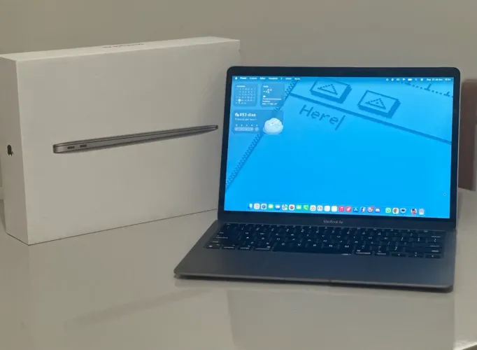 MacBook Air | Apple Silicon M1 | 2020 | Space Grey